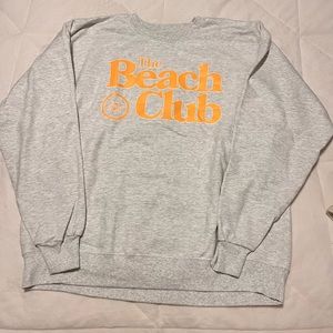 NWOT The Beach Club basic Logo crewneck